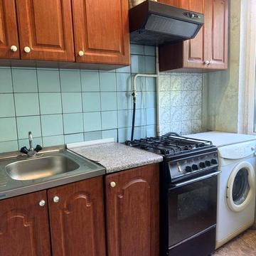 Продаж 2 кім кв по вул.Космонавтів