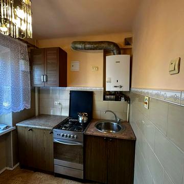 Олени Степанівни вул. (Ленінградська), 50