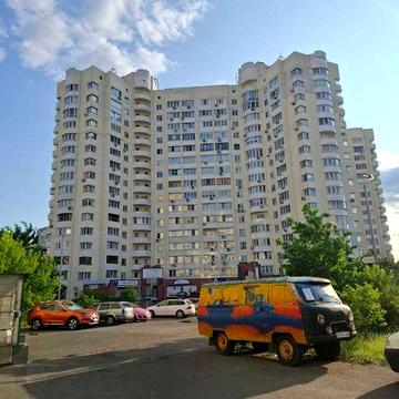 Сдам 1-х комнатную, квартиру на проспекте Бажана 26.