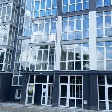 Однокімнатна квартира 54м2 з автономкою в новобудові в центрі