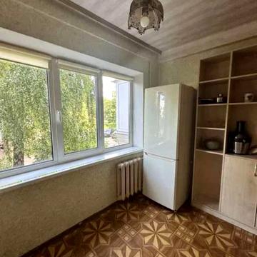 Петра Курінного вул. (Комісара Рикова), 5
