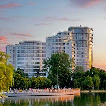 ЖК Парус, озеро, парк! Продаю 3км квартиру 112м2