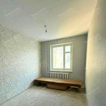 Квартира під ремонт у спальному районі — 2 кімнати, зручний 2 поверх.