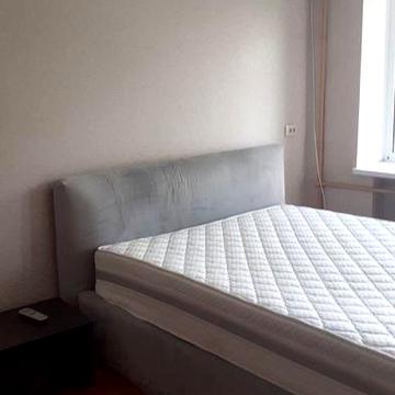 Здам 2 к.кв-ру 45м-м.Житомирська-10 хв.пішки вул.Доброхотова