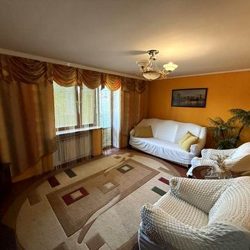 Продам 3к квартиру з ремонтом та технікою.