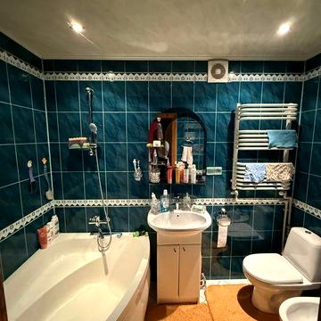 Продам 3к квартиру з ремонтом та технікою.