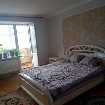 Південний бульв., 20