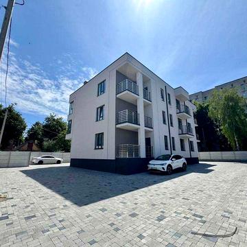 Продаж Двокімнатної квартири на Відінській