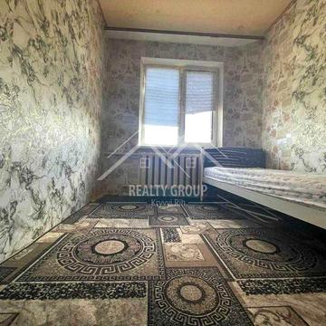 Продається 2-кімнатна квартира в ЦМ районі, вул. Купріна