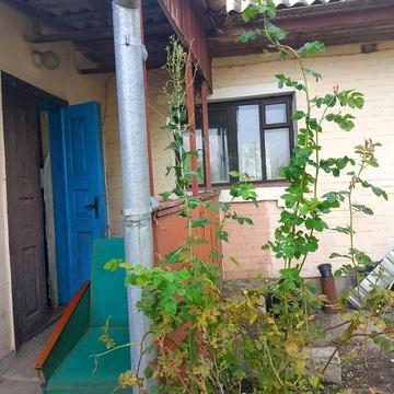 Продам будинок м.Узин