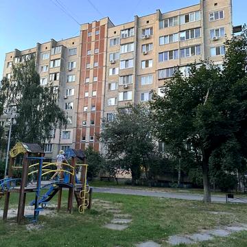 Киприанова, 6