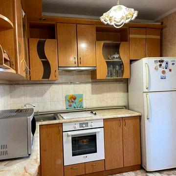 Продаю 3 ком.квартиру на Декабристов