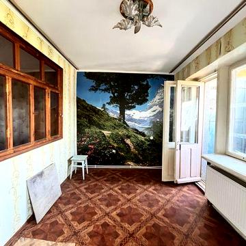 3 кімнатна квартира вул будівників