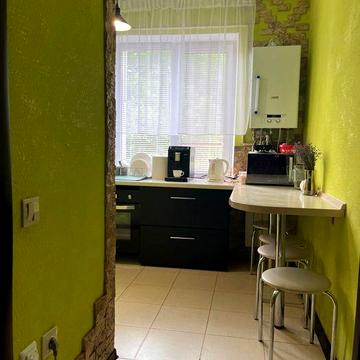 Продаж квартири в Петропавлівське