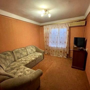 Аренда, 2к. кв., Украинская ул., центр Запорожья