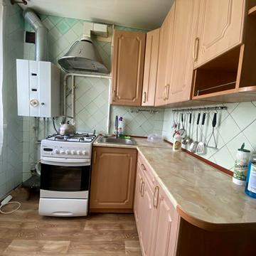 Добробатів вул. (Іларіонівська), 8