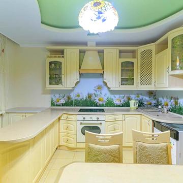 Голосіївський просп. (40-річчя Жовтня), 30-Б