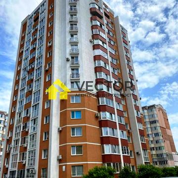 Олександра Бідного вул., 18