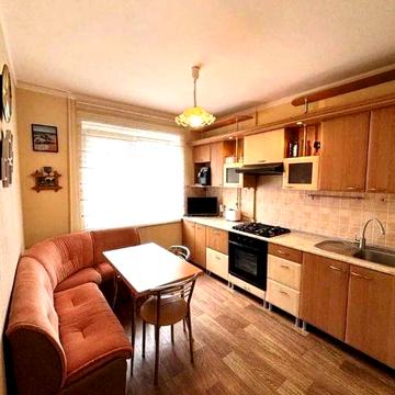 Продам 3х комн кв Коммунальный рынок 3/9 улучшенка с ремонтом
