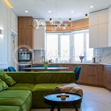 Продаж 4-кімнатної квартири з ремонтом, Коперника 12д, метро КПІ