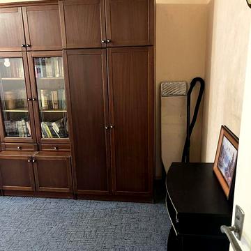 Довгострокова оренда 1к Квартира Нескорених (Героїв Праці) вулиця