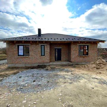 Продам одноповерховий будинок (американку) р-н вул Костромської