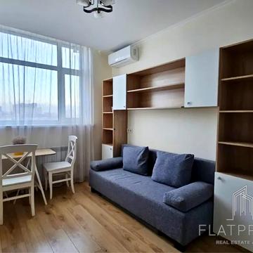 Машинобудівна вул., 41
