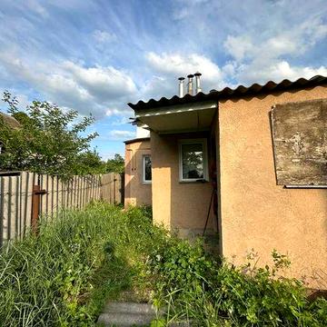 Продам півбудинку, 10 хвилин від метро Індустріальна (Пролетарська)