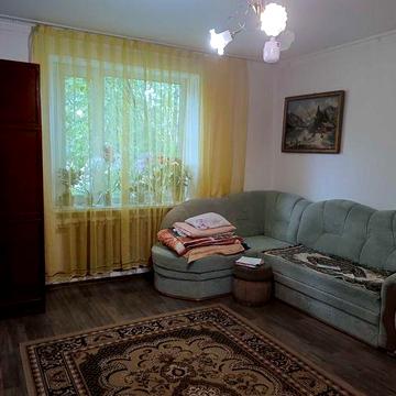 4-кімнатний будинок біля Токіо. Кімнати окремі. Є гараж, 6 сот землі!