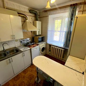 Богдана Хмельницького просп. (Героїв Сталінграда), 15