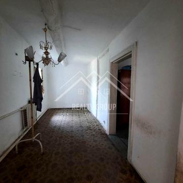 Людмили Старицької-Черняхівської вул. (Вершиніна), 10