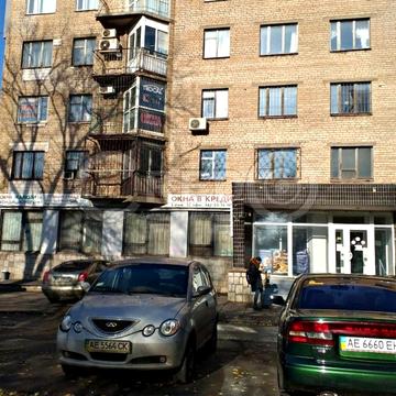 Кобилянського вул., 219