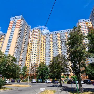 Юрія Кондратюка вул., 3