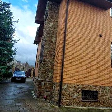 Елітний будинок-садиба, Високий (169040)