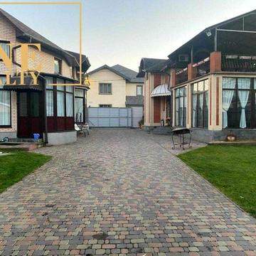 Маєток на Осокорках в оренду з будинком для гостей, охорони, Є укриття