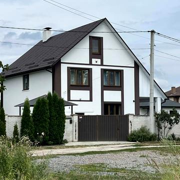 Єдності вул., 4В