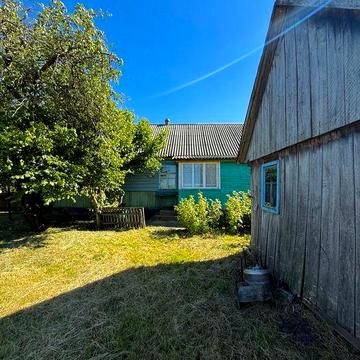 Екологічно чистий деревʼяний будинок