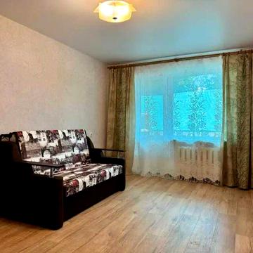 Сдам 1к квартиру на Леонида Стромцова 13,Поля