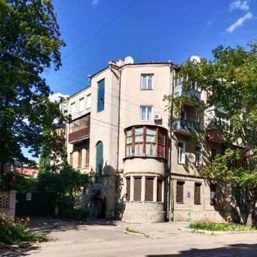Продам 1 комнатную квартиру в тихом центре города, метро Пушкинская