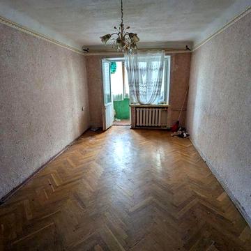 Продається 3 кімн квартира Дарницька площа Чупринки/Соборності/Миру пр