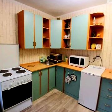 Європейського Союзу просп. (Правди), 74