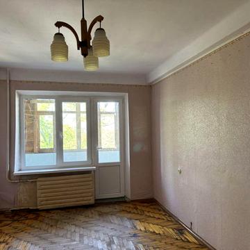 Продається однокімнатна квартира в центрі Хортицького району