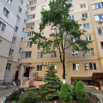 Сахарова, 26