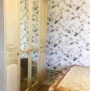 Дом с ремонтом и участком 6 соток возле метро
