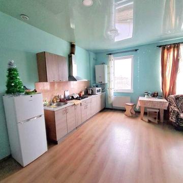 Продам 1-о к/к 37 м2 з меблями та технікою біля площі Ангела. ТОРГ.