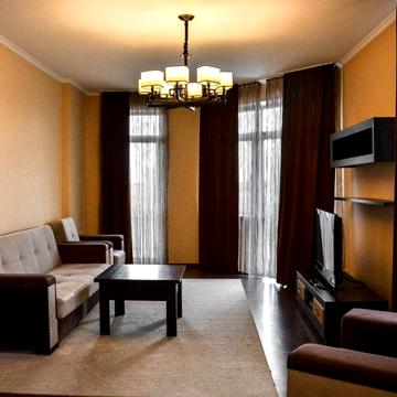 Оренда 2к квартири 65м² 1000$ Кудрявський узвіз / Січових Стрільців