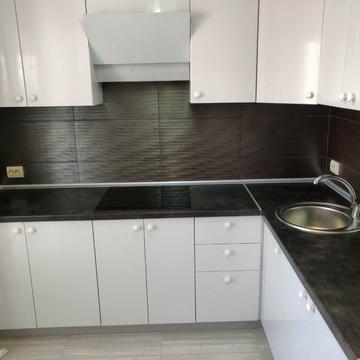 Лариси Руденко вул., 3-Б