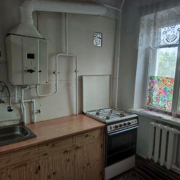 Сдаю 2к/кв ул.Чайковского 2/3,колонка,балкон 4000