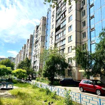 3к Харківське шосе 61А перехрестя з Тростянецька,газ, під ремонт