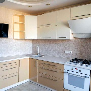 Продам 3 кімнатну квартиру в районі Снау